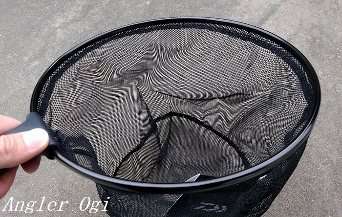 ダイワ(DAIWA) 玉網 渓流ダモV 30cm ブラック ダイワ(DAIWA) 玉網 渓流ダモV 30cm ブラック 送料無料